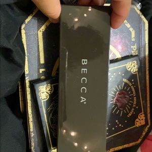 Becca ombré palette
